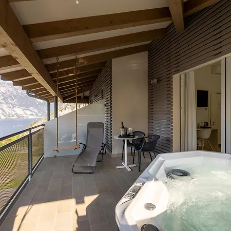 Hi Torbole - Pool & Hotel Torbole Sul Garda