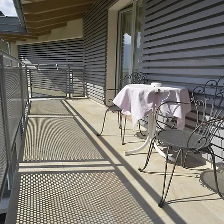 Hotel Hi Torbole - Pool & 3*